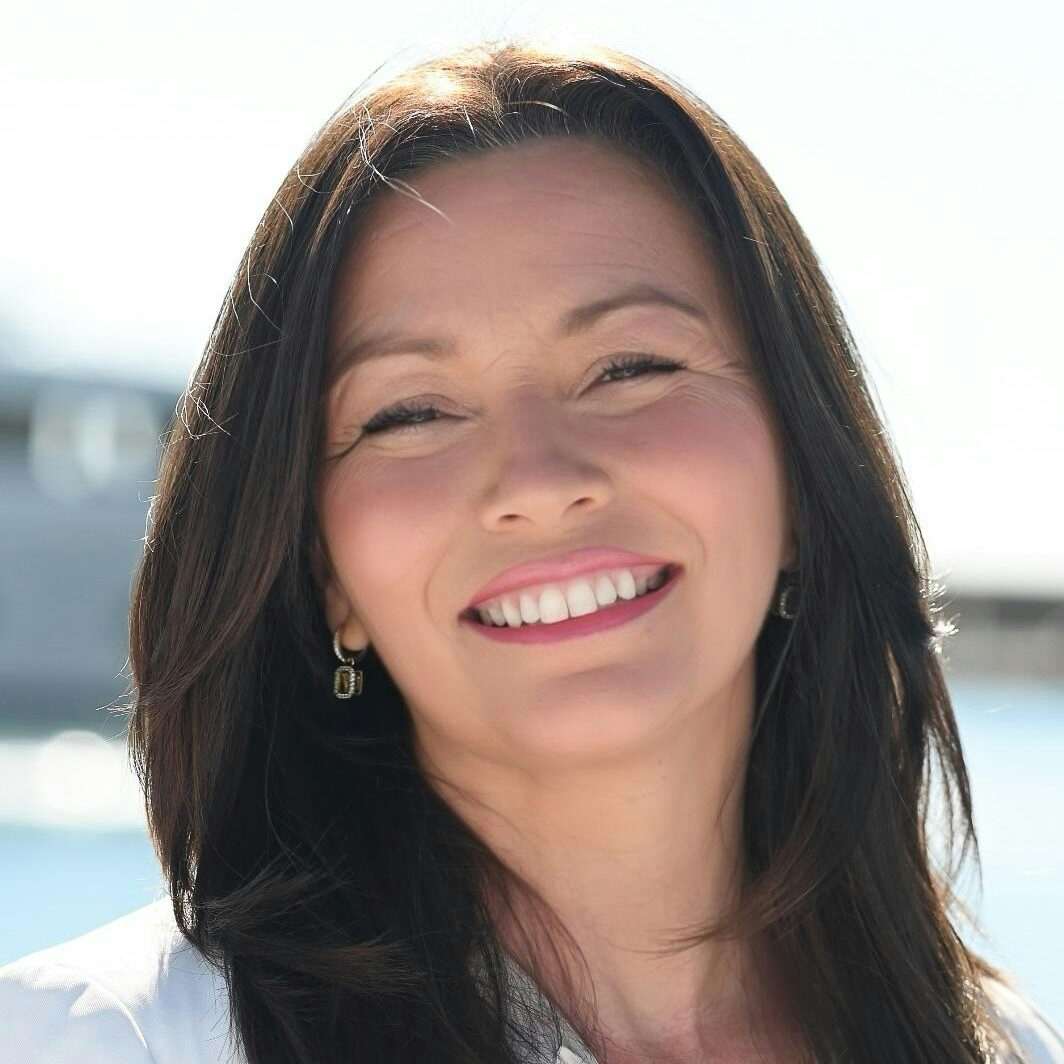 Portrait shot of Lisa Martinez